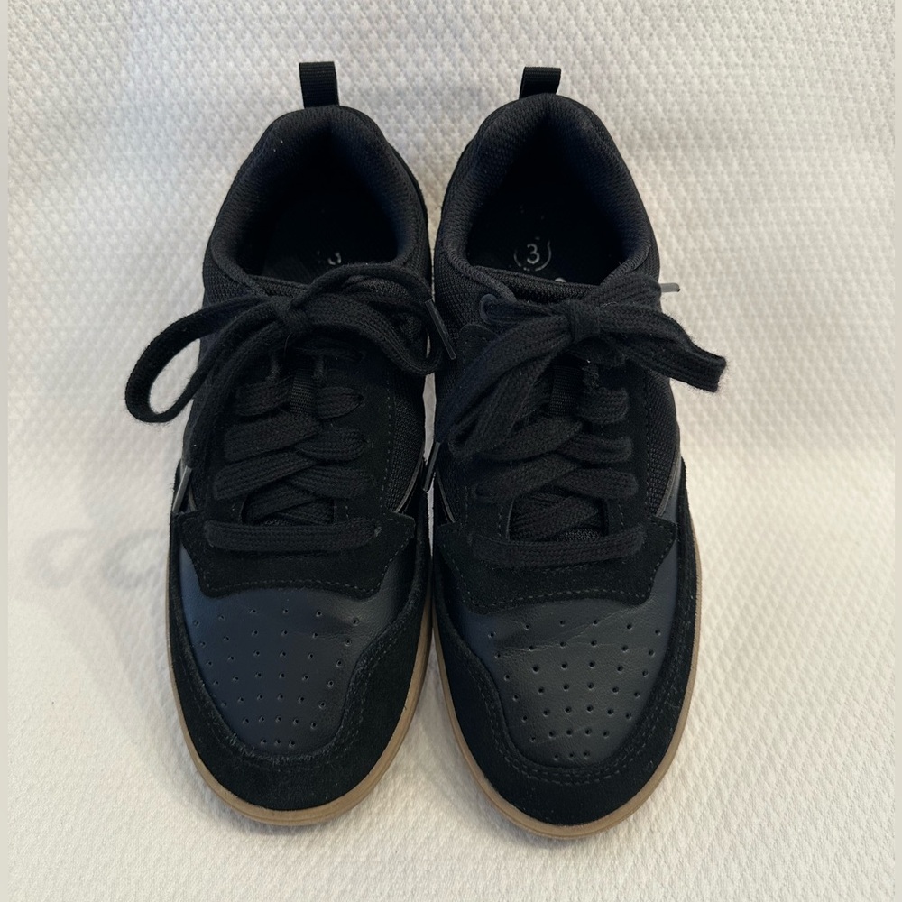 Black and Brown Boys Sneakers - Picture 4 of 8